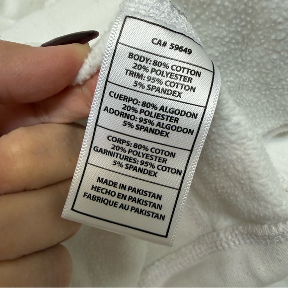 T247- Mitchell & Ness Raptors Hoodie - White and Red - Picture 9 of 10